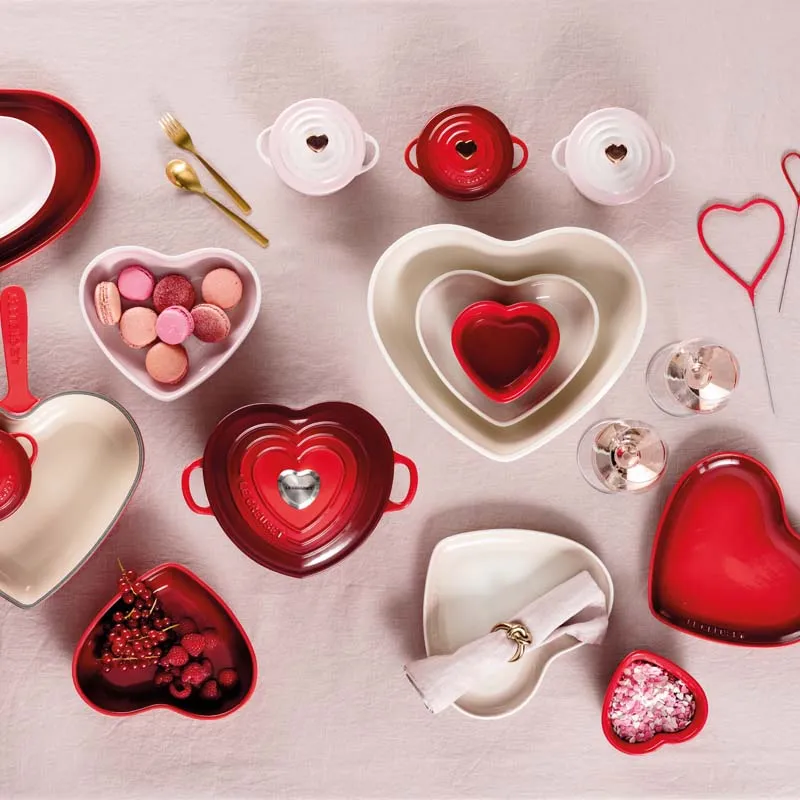 Le Creuset Stoneware Heart Shaped Bowl 20cm