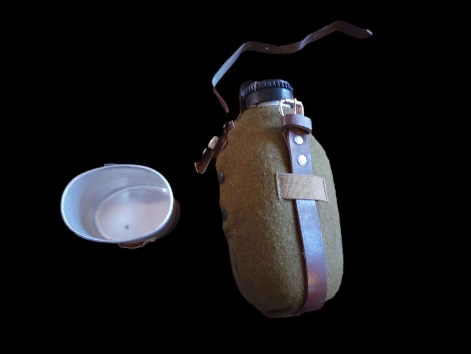 Romanian Army Military Canteen With Cup & Cover 32 ounce Genuine Water Bottle