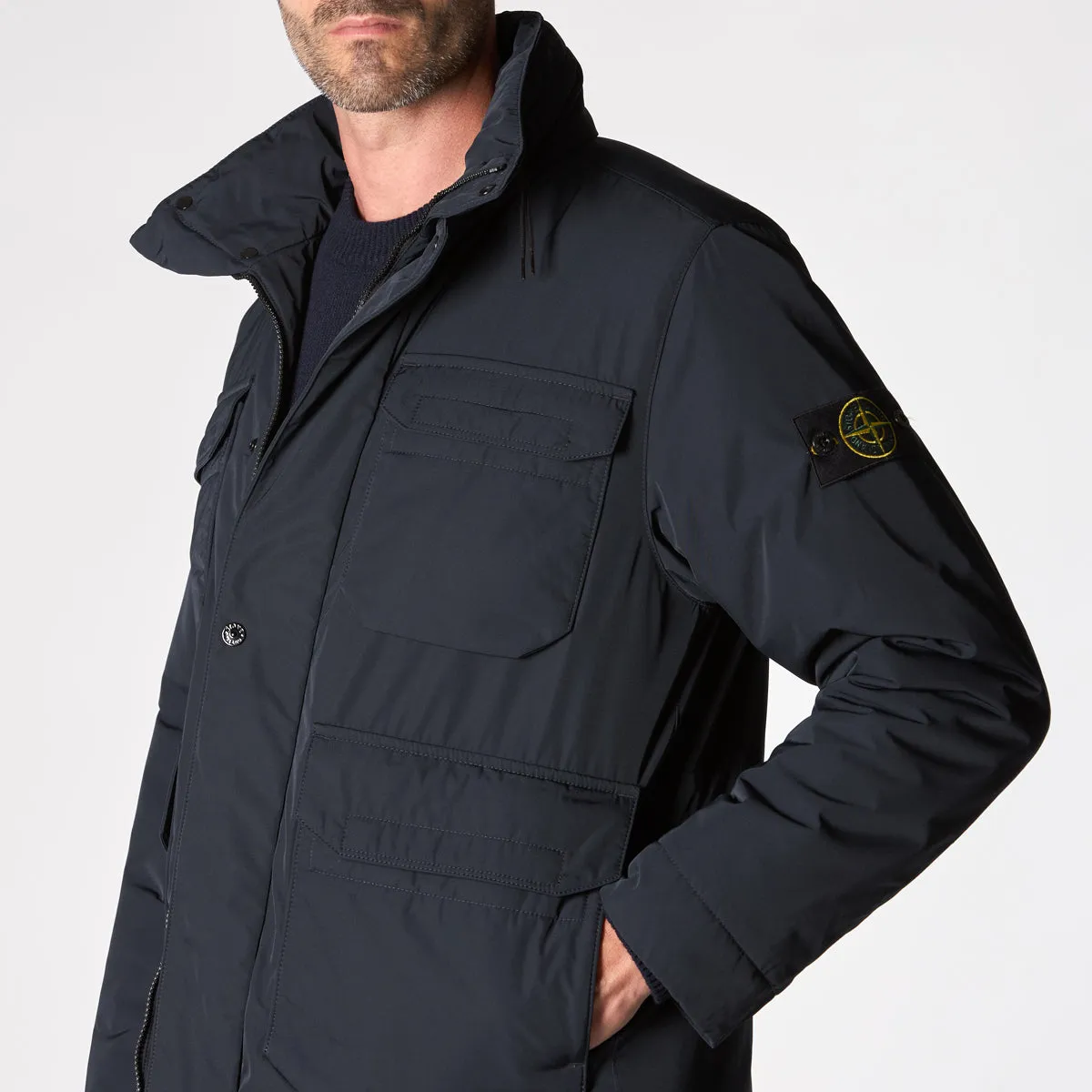 Sure! Here is an optimized title for the e-commerce product:

Stone Island Mens Jacket 811543626 V0020 - Stylish Blue Lightweight Outerwear